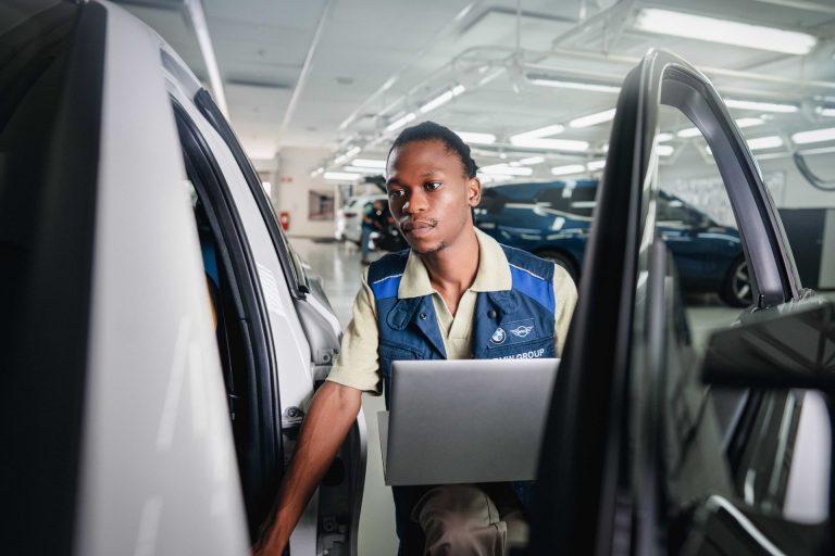 jobs that pay well without matric in South Africa